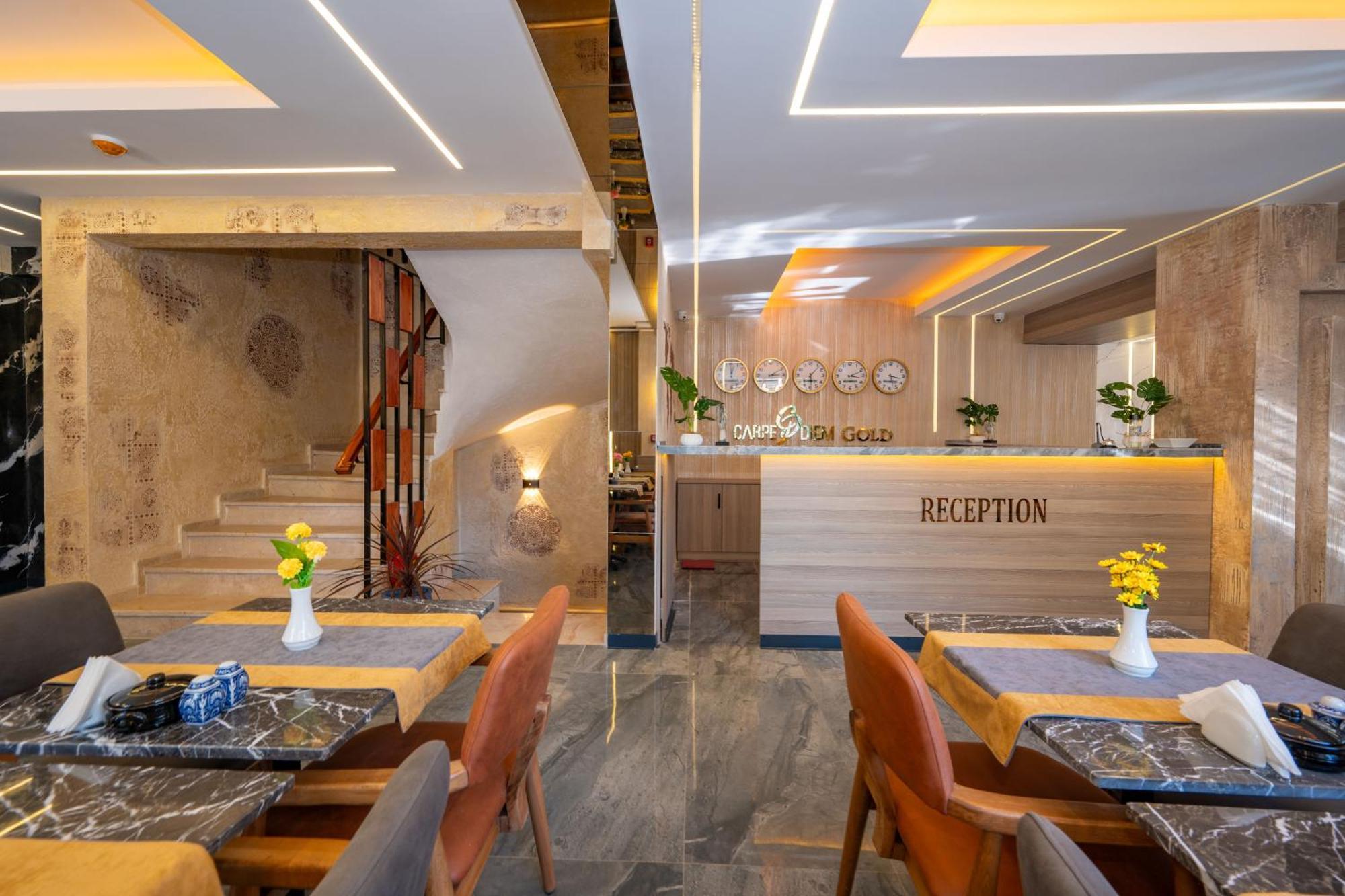 Otel Carpediem Gold 库萨达斯 外观 照片